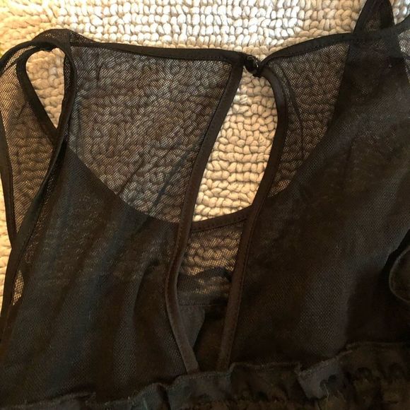 Roxy Beca Size S Black heart lace - Picture 2 of 10